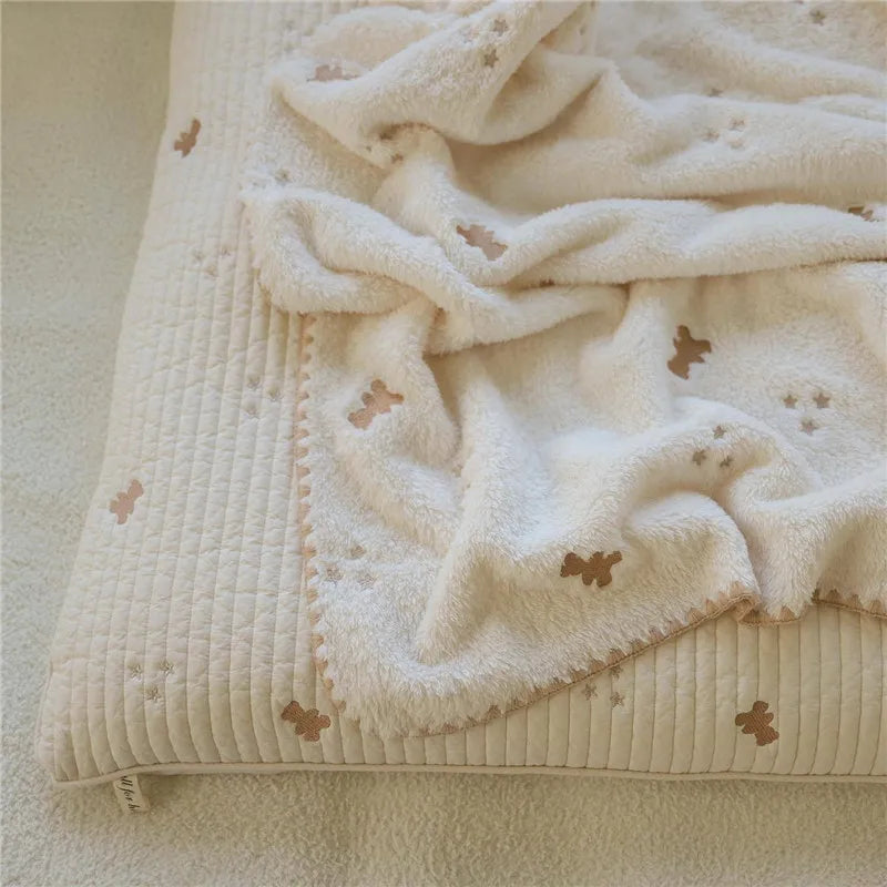 Cartoon Baby Blanket Soft Fleece Kindergarten Kids Quilt for Newborn Swaddling Blankets Stroller Cover Bedding Baby Items